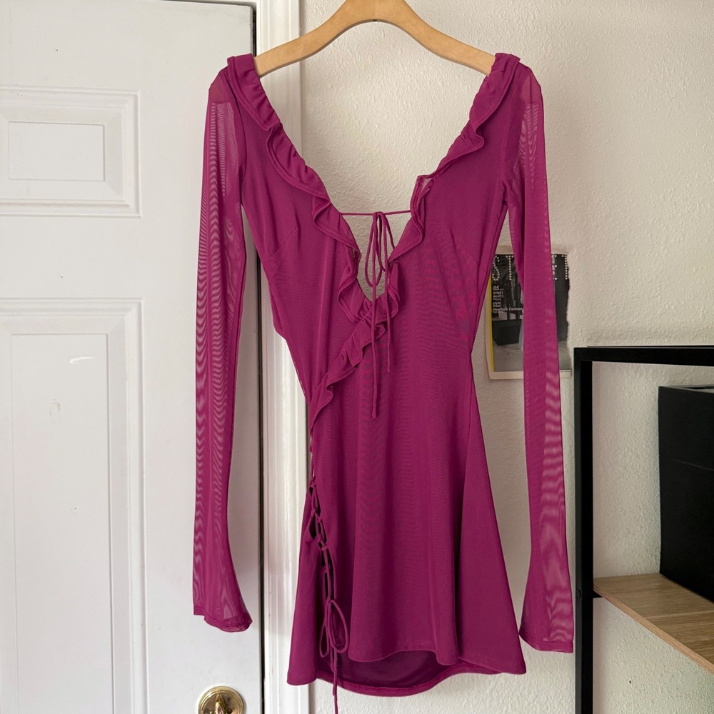 OUTCAST AUSTRALIA magenta purple mesh knit ruffle long sleeve mini dress
